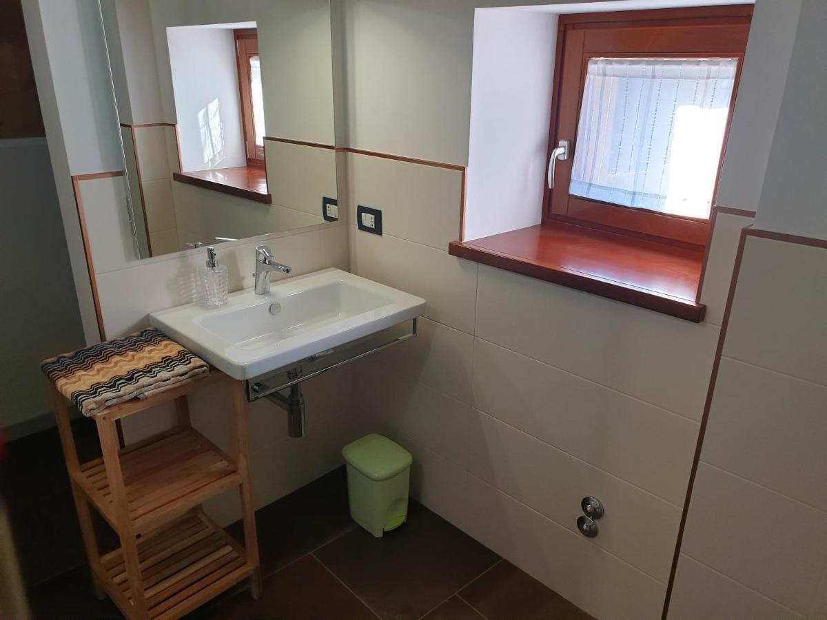 Apartamento Dimora Rosso San Zeno - Wifi Veloce E Adatto Per Famiglie Verona